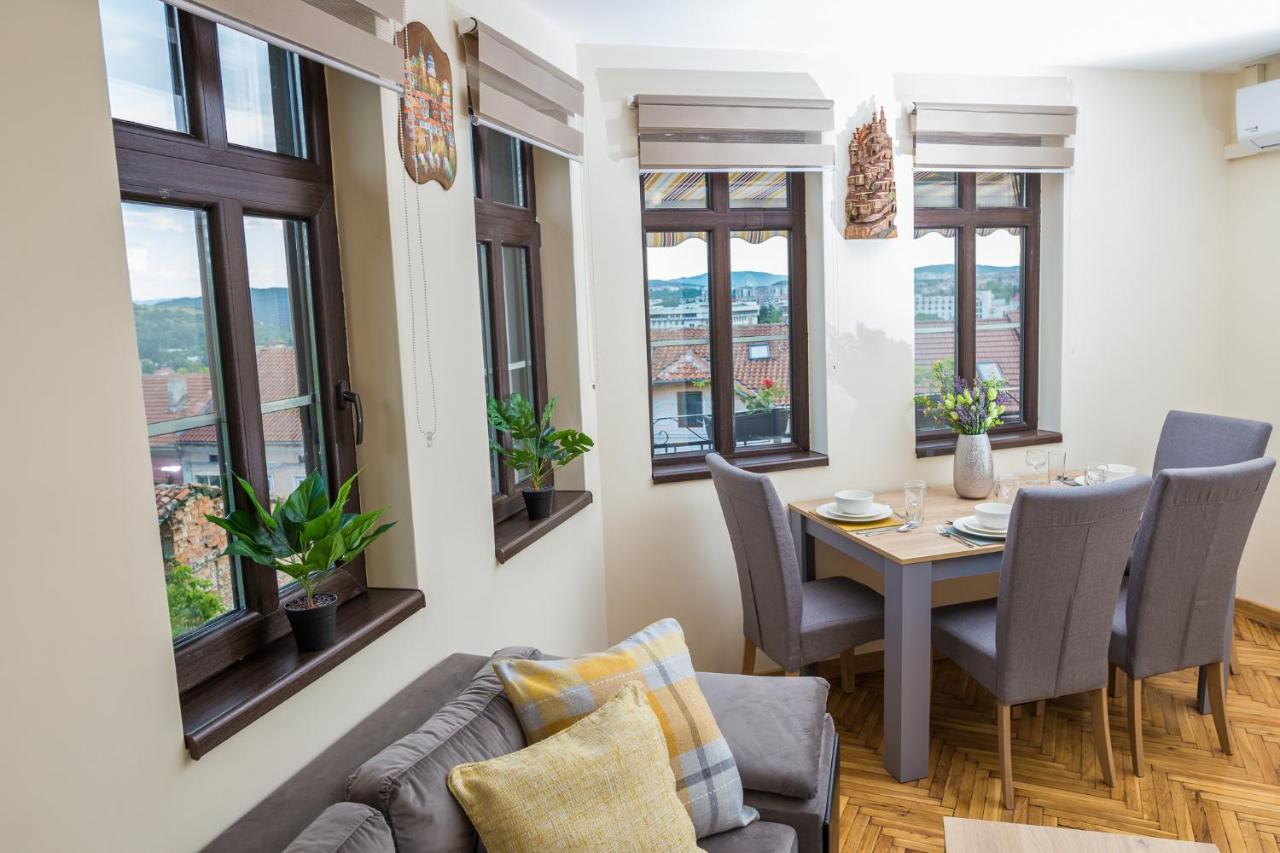 Apartment Zdravets, In The Heart Of The Old City Veliko Tarnovo Exterior foto