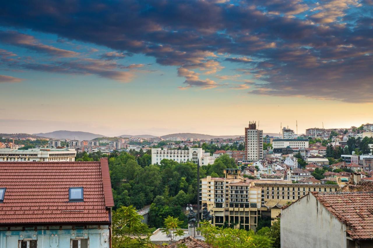 Apartment Zdravets, In The Heart Of The Old City Veliko Tarnovo Exterior foto